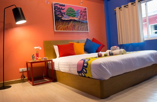 Su Thep Hotel | Non Nid Non Noi Design Residence