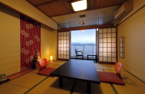 Hita Hotel | Nonsmoking Japanesestyle room with 10 tatami m / Hita Ōita