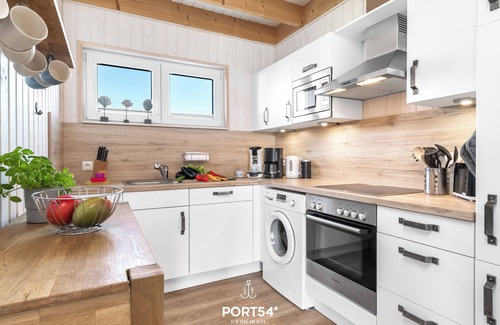 Olpenitz Casa | Nordstern - infrared sauna, bathtub, fireplace, shower, terrace, beach chair, barbecue