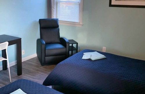 Bayview Casa | Norfolk Beach GET AWAY!