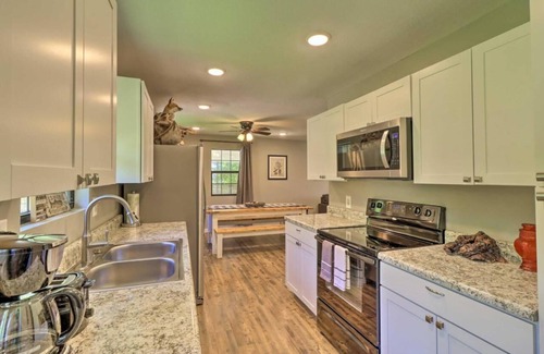 Mountain Home Casa | Norfork Nook River Home w/Dock-2 Mi to Lake!