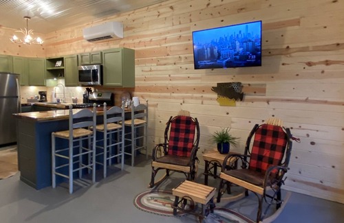 Norfork Casa | ❤️Norfork's Caddis Cabin - Close to all the sites! Walk to the Brew Pub & Café❤️