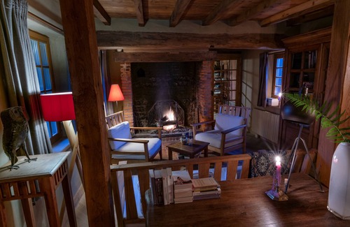 Saint-Honore Cabaña | Norman cottage with sauna, fireplace and garden