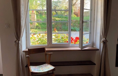 Beny-sur-Mer Casa | Norman house 5km from the beaches - Large garden