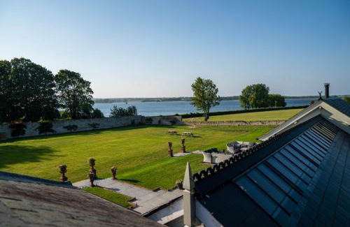 Empingham Casa | Normanton Park House - Luxury Rutland Water Home