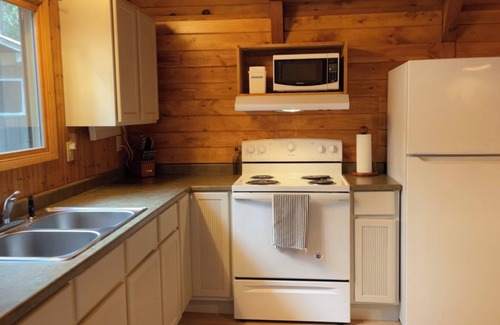 Solon Springs Cabina | Norpine Aframe Cabin - Cabin in the woods