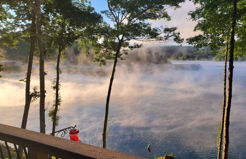 New Tazewell Casa | Norris Lake Cabin – Game Room, Dock & Stunning Views