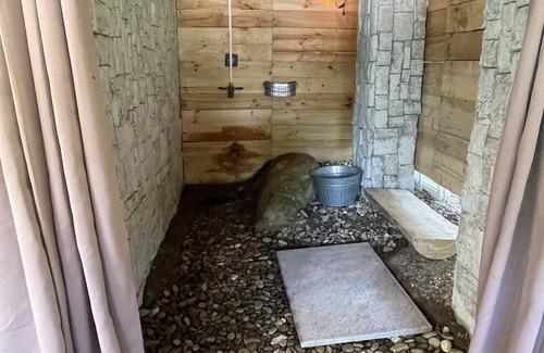 La Follette Complejo | Norris Lake Resort-20 bdrm,sleeps 70! hotubs, docks, 7 firepits, sxs, rent boats