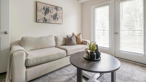 Concord Apartamento | North Concord Apartments by Landing