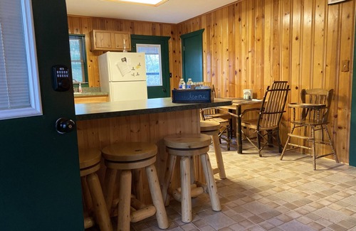 Manistee Casa | North Country Cabin - Secluded cabin on 20 acres