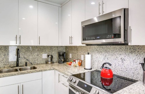 North Miami Casa | North Miami House ~ 7 Mi to Hard Rock Stadium