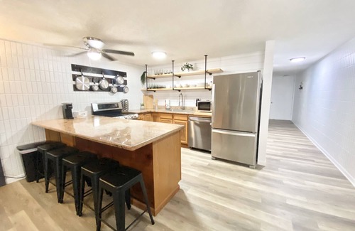 Punaluu Condominio | North Shore getaway condo with pool