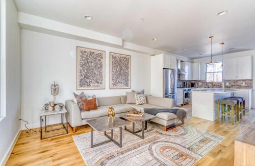 North Tabor Casa | North Tabor 2BR - Gym - Gourmet Kitchen