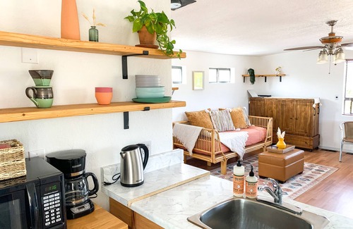 Alamedan Valley Apartamento | North Valley Casita near Balloon Fiesta Park