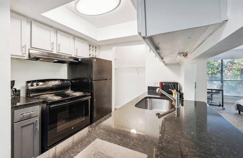 Winston - Salem Apartamento | Northcliffe 405 I Fully Furnished 2 Bedroom 2 Ba