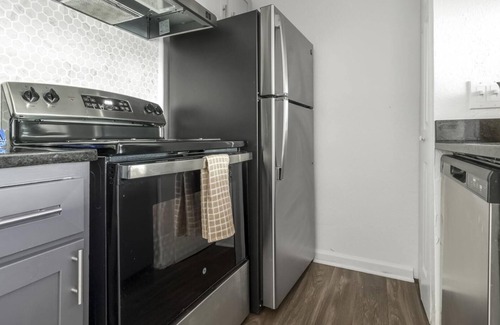 Winston - Salem Apartamento | NorthcliffeForest 2BD 1
