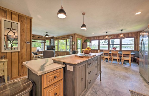 Kalkaska Cabaña | 'northern Nights Beachfront Cottage' in Kalkaska
