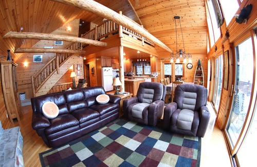 Sarona Cabina | Tradiciones del Norte - Deer Hollow