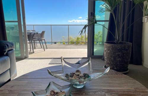 Geraldton Apartamento | Northshore Nirvana, Mantra Building