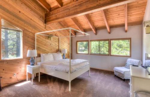 Truckee Casa | Northwoods Hangout Near Tahoe Donner