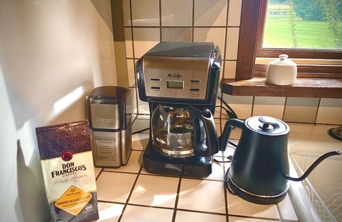 Four Corners Casa | Nostalgic Ranch House | Hot tub, Game Room, Views