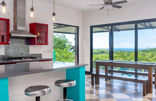 Potrero Casa | Nostalgic Retro Home on Luxurious Lot with a Private Infinity Pool and Ocean Views