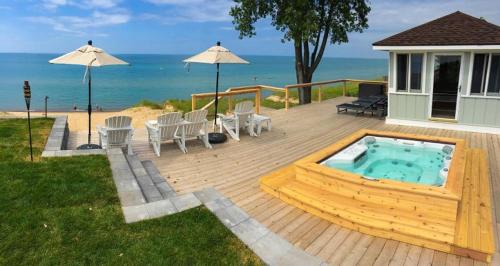 New Buffalo Casa | Nothin Dune