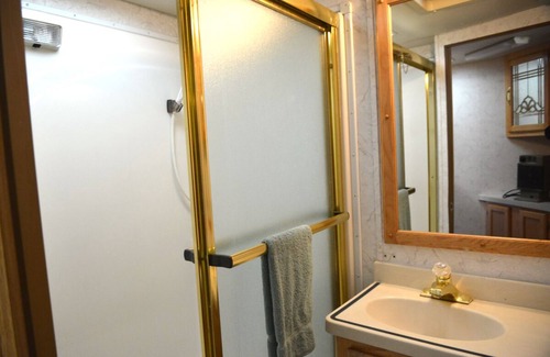 Notre Dame Casa | Notre Dame chupar rueda