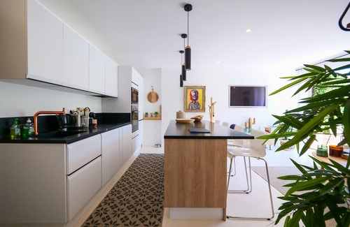 Saint-Tropez Apartamento | Nouveau Appartement Toit Terrasse VUE Panoramique AU Coeur DU Village