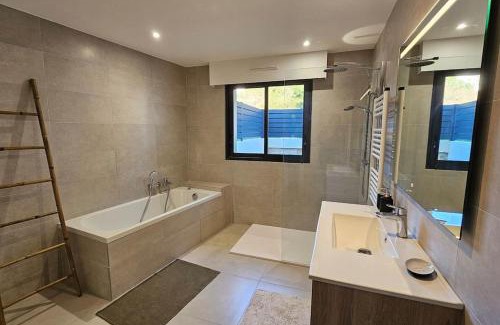 Casaglione Apartamento | Nouveau Superbe appartement - Rsd Calypso Tiuccia