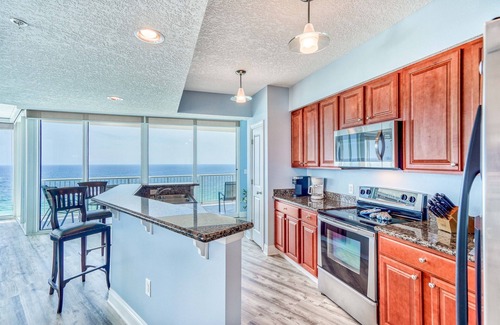 West Panama City Beach Complejo | Oct/Nov Specials! Gorgeous Corner Views!