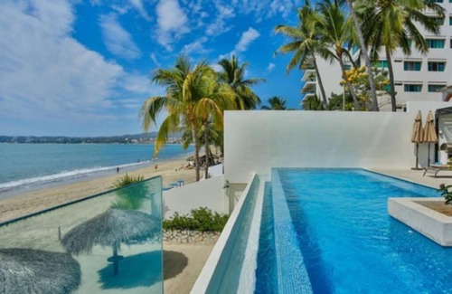 Bucerías Casa | Nova - Beachfront Condo with Private Office & Panoramic Views