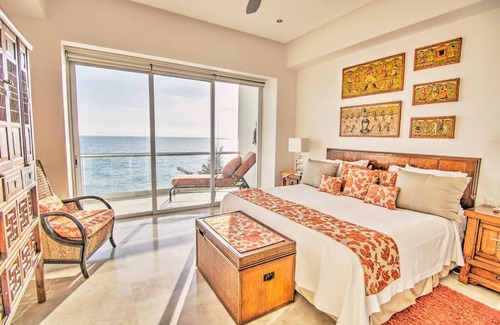 Bucerías Casa | Nova - Beachfront Condo with Private Office & Panoramic Views
