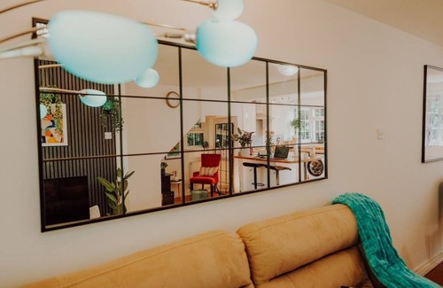 Mapperley Casa | NovaCrest Parking WiFi-3 Bedroom Sleeps 5 Guests