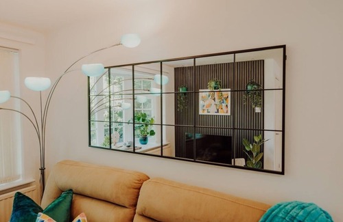 Mapperley Casa | NovaCrest Parking WiFi-3 Bedroom Sleeps 5 Guests