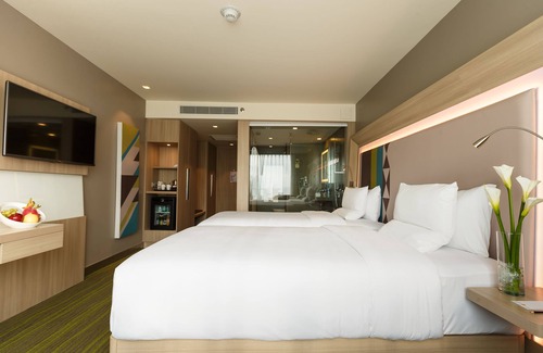 Socorro Hotel | Novotel Manila Araneta City Hotel