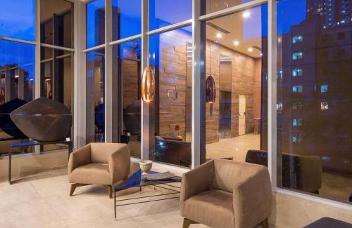 Los Naranjos Hotel | Novotel Medellin El Tesoro