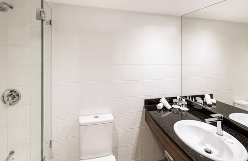 Wolli Creek Hotel | Novotel Sydney International Airport Hotel
