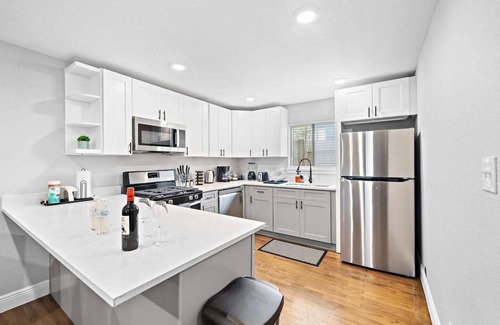 MacGregor Apartamento | Nr Museum Med Center Zoo Apt | Fire Pit BBQ Games