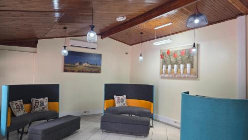 Ekurhuleni Casa | Ntale Guest House