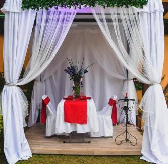 Barrio de La Merced Hotel | Nuestras Raíces Hotel - Museo - Restaurante