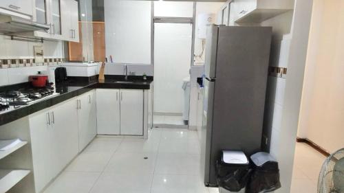 Trujillo Apartamento | Nuevo Lanzamiento, Urbanizacion San Andres, frente a parque