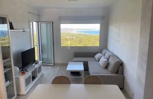 Pals Apartamento | NUEVO. Reformado con vistas panorámicas y piscina