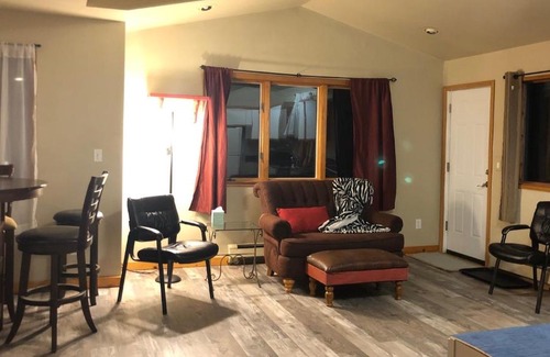 Mendenhaven Casa | Nugget Place-Includes three separate two bedroom units near Mendenhall Glacier-DISCOUNTS ON TOURS!