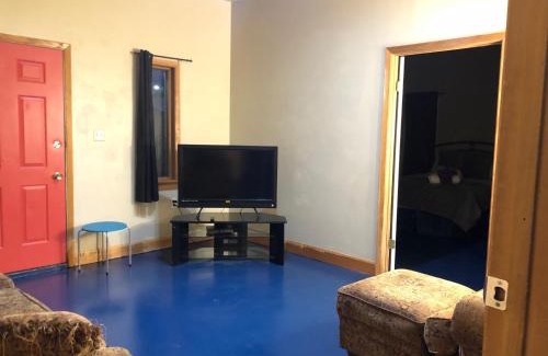 Mendenhaven Casa | Nugget Place-Includes three separate two bedroom units near Mendenhall Glacier-DISCOUNTS ON TOURS!