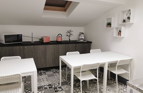 Saint-Laurent-sur-Saone Apartamento | Nuit Tendance à Mâcon 4