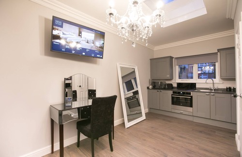 Wymondham Apartamento | Número 10 The Abbey - Fairhaven Woodland Apartment
