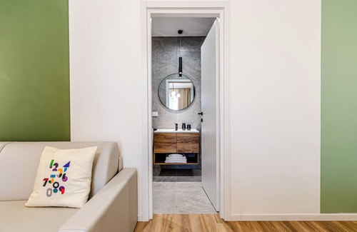 Latina Casa | Numberz Rooms And Apartments