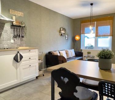 Neuoetting Apartamento | NUMMER EiNS