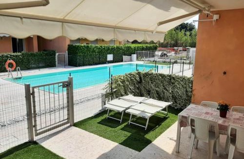 Rivoltella Apartamento | Nuova casa al lago con piscina
